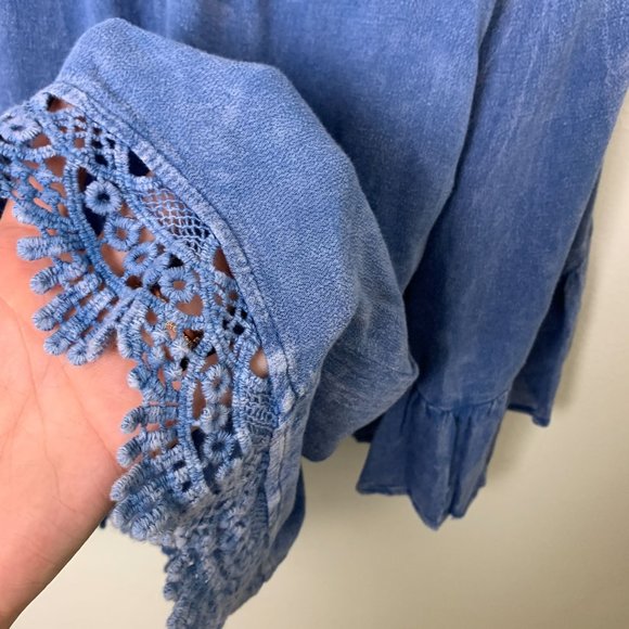 Altar'd State blue boho off the shoulder swing blouse bell split sleeve medium - Picture 5 of 7